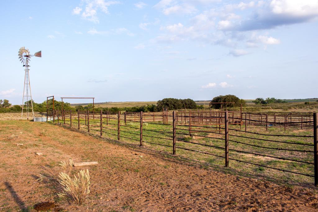 Mobeetie Sweetwater Creek Ranch Chas S. Middleton